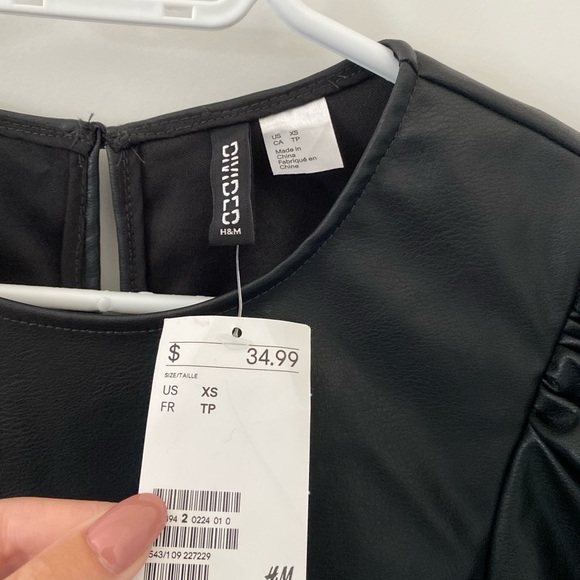 NWT H&M Faux Leather Blouse - Picture 5 of 5